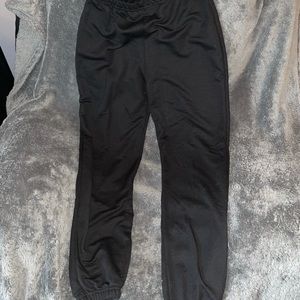 Elastic waist and ankle sweatpants